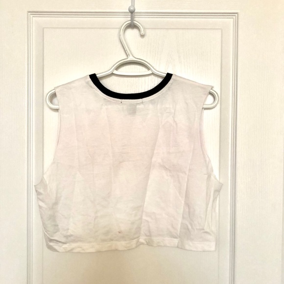 “BOSSY” crop top - Picture 2 of 2